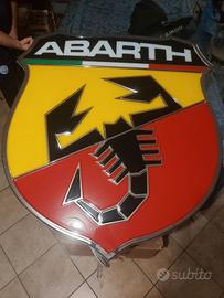 insegna Abarth 