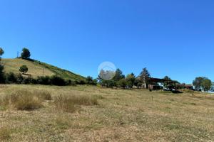 TER. RESIDENZIALE A MONTEBUONO