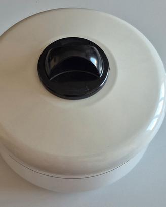 Casseruola due manici c/coperchio Ø 20 cm.