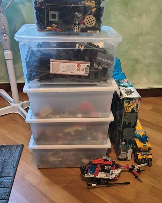 Costruzioni LEGO vari kit smontati