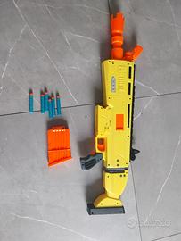 pistola nerf gialla ad aria compressa con 6 colpi