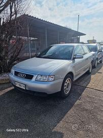 Audi A3 1.6 Benzina Unicapropietaria 101000KM