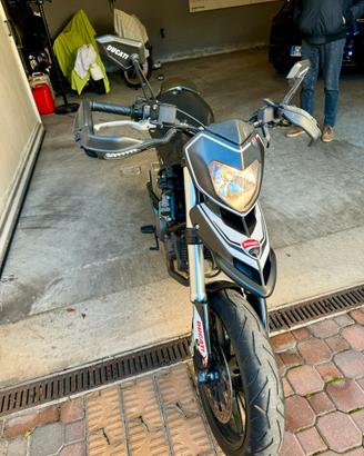 Ricambi Ducati Hypermptard 796