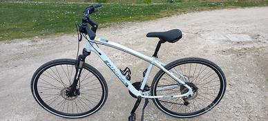 bici da trekking orbea comfort