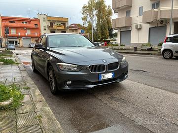 BMW Serie 3 318d F30