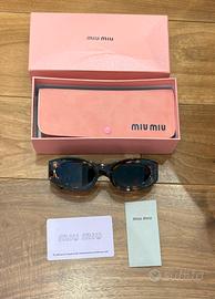 Occhiali da sole Miu Miu