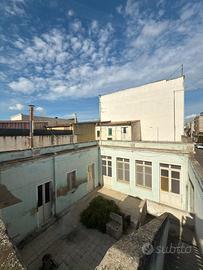 Casa campidanese da ristrutturare