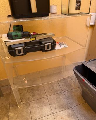 Gosth mobile kartell