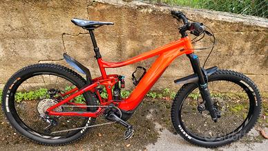 MTB GIANT REIGN E+ 1 PRO

