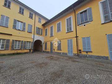 CASA DI CORTE A MAGENTA