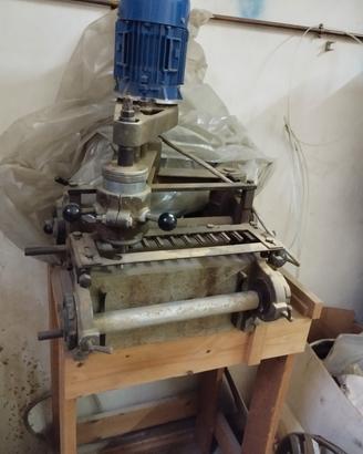 Fresatrice code di rondine  per cassetti 