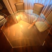 Tavolo da pranzo in cristallo