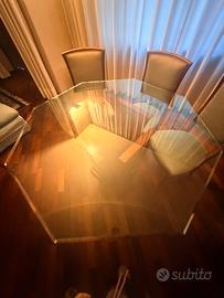 Tavolo da pranzo in cristallo