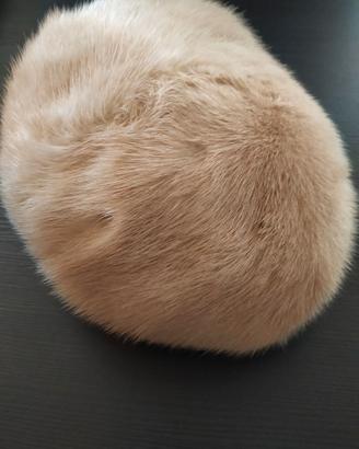 Cappello di Visone bianco/beige. 58 cm