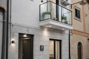 Piazza linares 4/5 -borgo vecchio