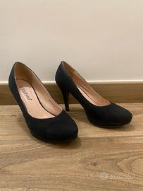 Scarpe chiuse con tacco 9 cm in velluto nero Tg 37