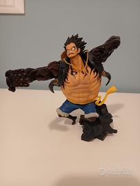 One Piace Luffy gear fourth 
