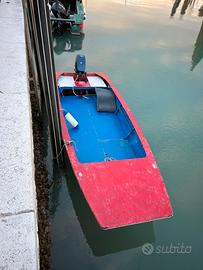 Barchetta in compensato marino