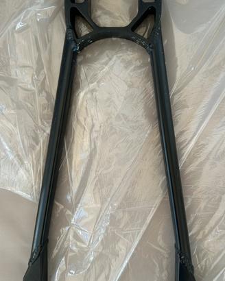 Fantic  puntone forcellone Carro posteriore