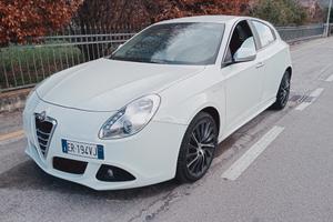 Alfa Romeo Giulietta 1.6 JTDm-2 105 CV Progression