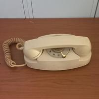 telefono vintage antico a ruota 