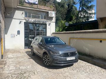 VOLKSWAGEN Tiguan 1.5 TSI 150 CV DSG ACT Life