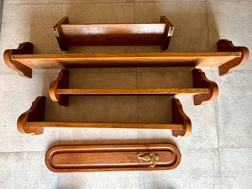 Set Mensole in Rovere + Appendi Abiti