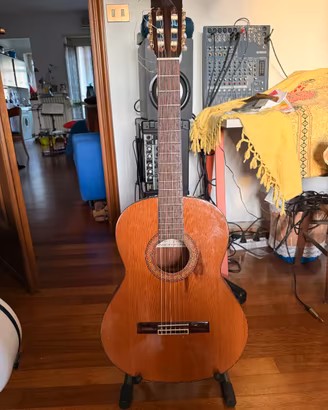 Chitarra classica Alhambra 4P