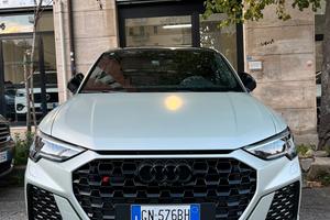 Audi RS Q3 edizione limitata 10 anni