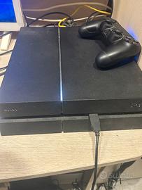 Ps4 con hard disk da 1tb + controller e giochi