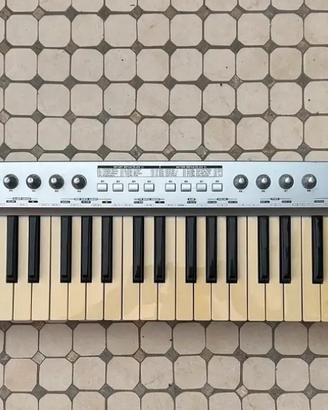 Tastiera controller Midi Behringer UMX61