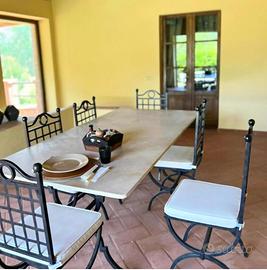 Tavolo ferro battuto italiano con marmo + 8 sedie