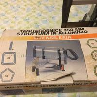 TAGLIACORNICE MANUALE