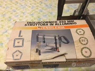 TAGLIACORNICE MANUALE