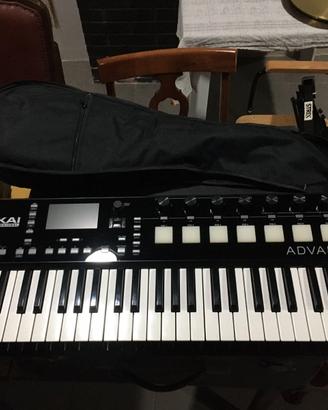 Akai advance 61 master keyboard