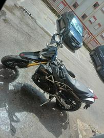 aprilia dorsoduro 1200