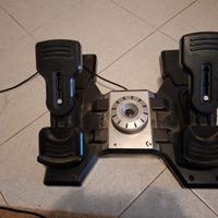 Flight Pro Pedals e Microsoft Sidewinder FFB
