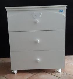 CASSETTIERA PER CAMERETTA MARCA PALI