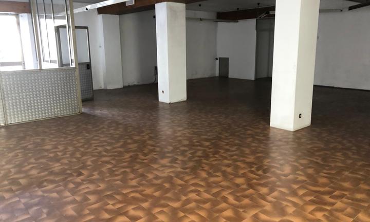 Magazzino 134,90 m²