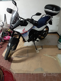 Honda Transalp 750