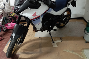 Honda Transalp 750