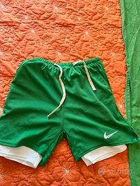 pantaloncino nike sportivo