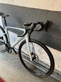 Scott Addict 50 gravel, endurance, bici da corsa
