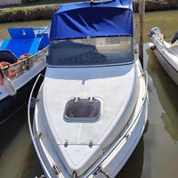 Semicabinato 5,5 metri