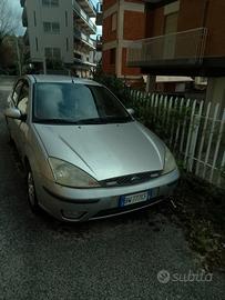 Ford Focus 1.8 Zetec TDCi