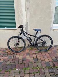 Mountain bike donna