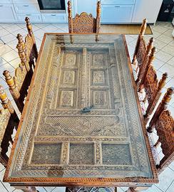 Tavolo etnico antico + 8 sedie