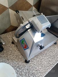 Affettatrice professionale SMO 250 – REVISIONATA +