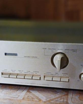 Luxman L-200, amplificatore integrato con phono