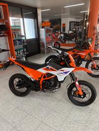 Ktm 390 SMC R 2026